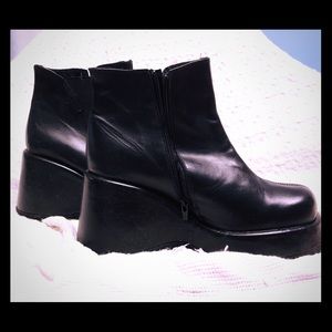 Vintage Destroy Platform Ankle Boots